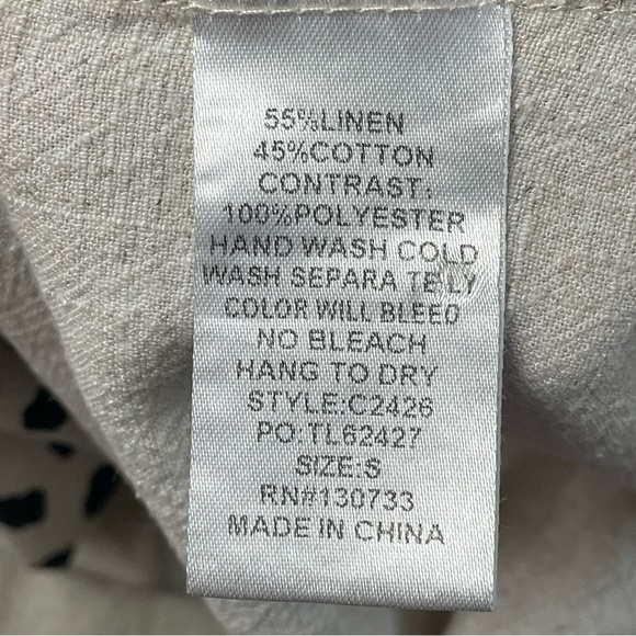 Umgee Linen Blend Frayed Edge Short Sleeve Top Size Small cream black dot - Picture 5 of 7